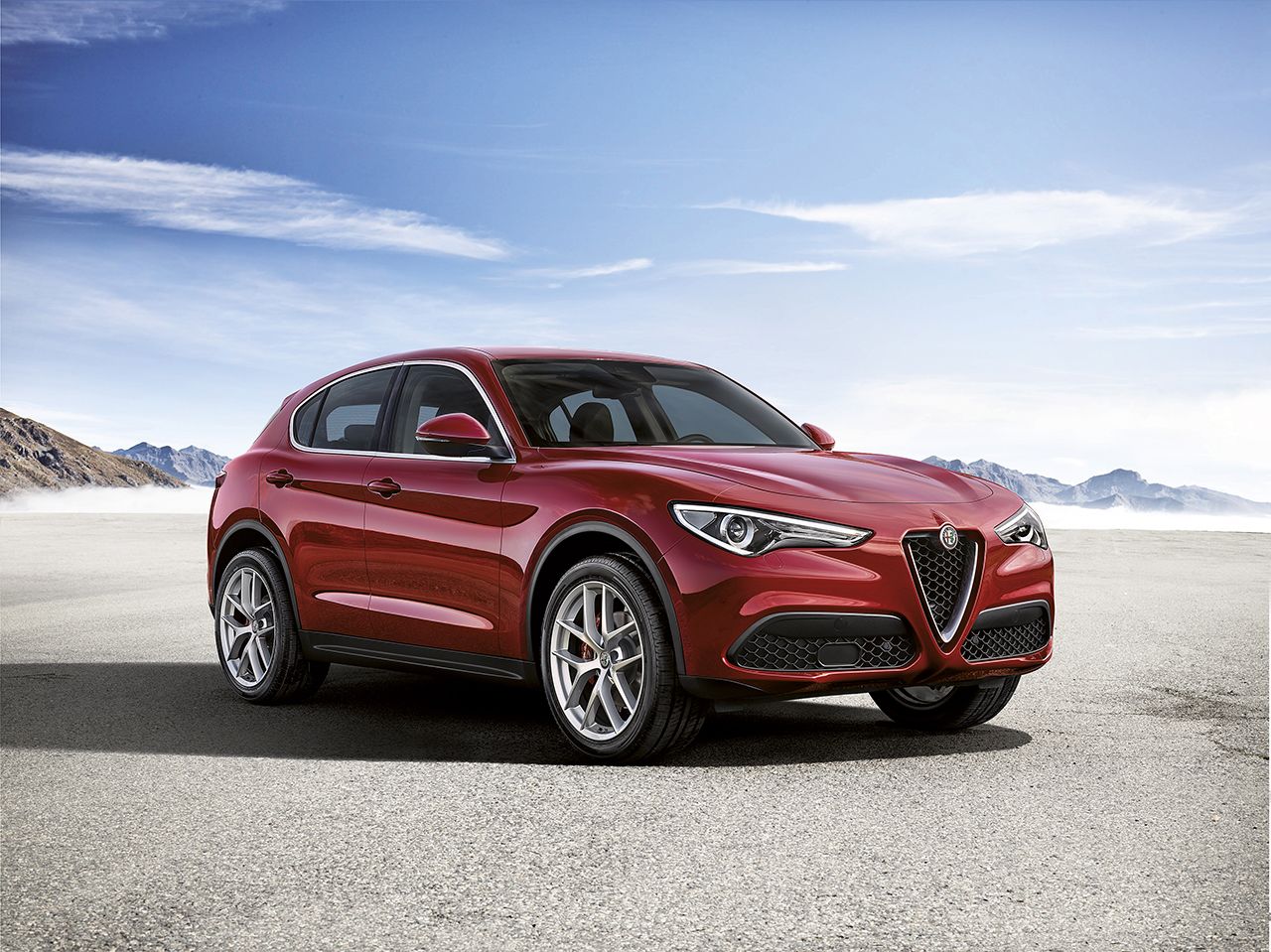 170117_Alfa-Romeo_Stelvio_06.jpg